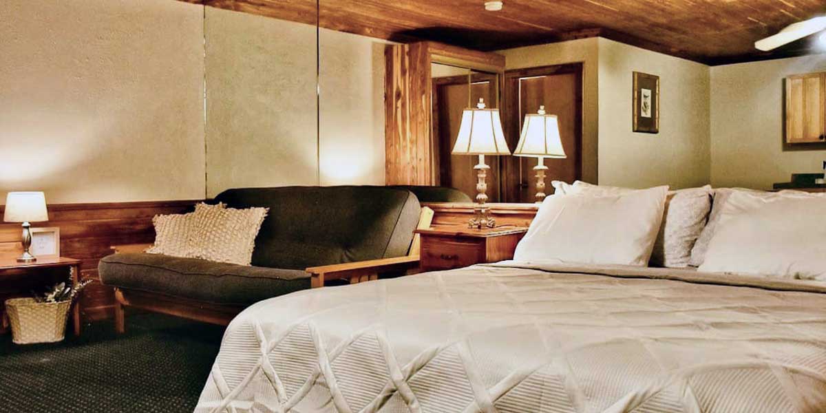 Newly renovated rooms in the Bear Inn Retreat